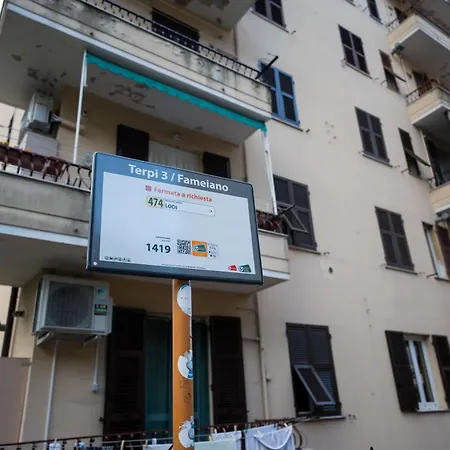 Hotel Stanza Doppia Con Cucina E Bagno In Comune *