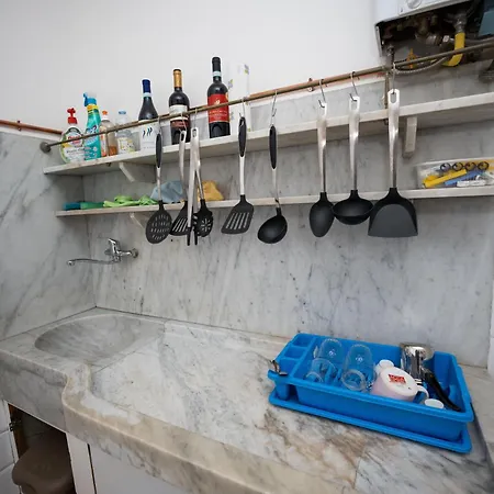 Stanza Doppia Con Cucina E Bagno In Comune Szálloda *
