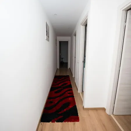Hotel Stanza Doppia Con Cucina E Bagno In Comune